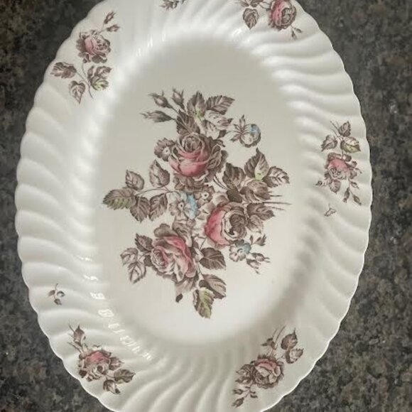 Vintage Johnson Brothers Serveware Platter and Bowl English Ironstone Dinnerware - Picture 4 of 14